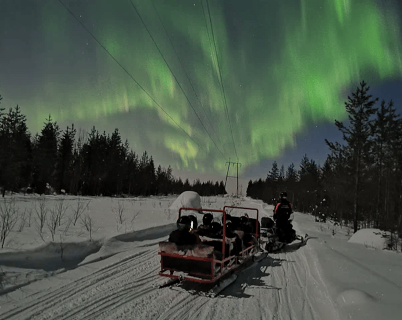 Levi: Northern Lights Sledge Ride - Waiting for the Northern Lights