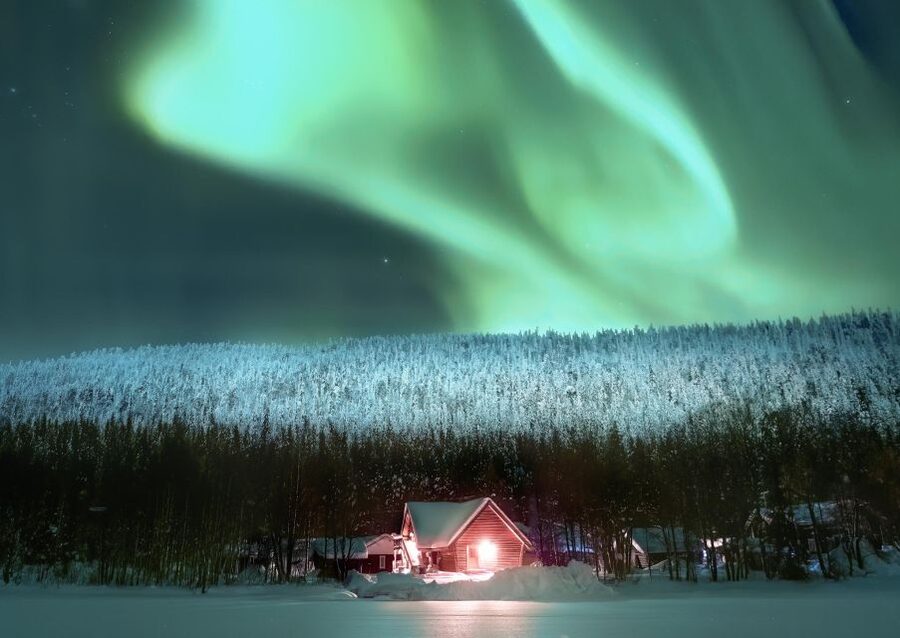 Levi: Northern Lights Snowmobile Tour with Snacks and Drinks - Should you book the Levi Northern Lights snowmobile tour?