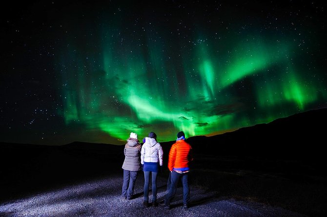 Northern Lights Hunt from Rovaniemi with Folk Tales and Snacks over Campfire - Lappish stories while you wait