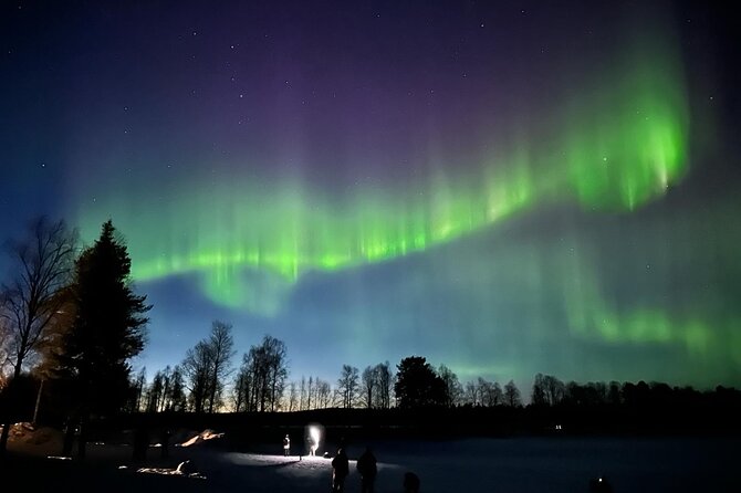 Northern Lights Hunting of Rovaniemi - A campfire meal with Finnish touches