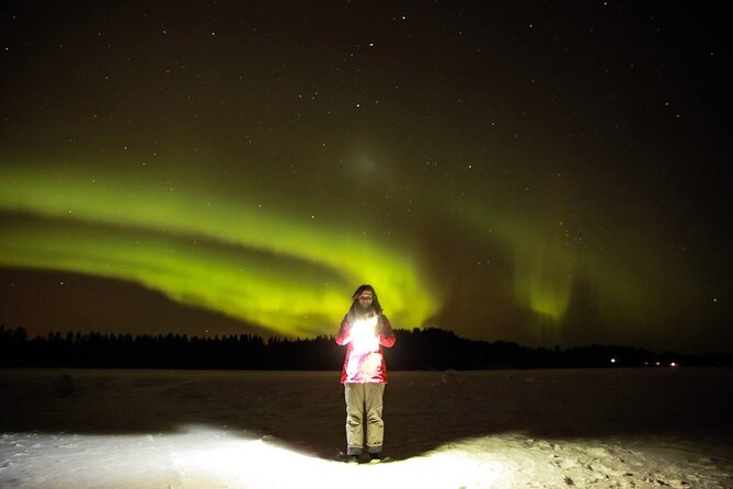 Northern lights hunting photo tour with bbq; small groups - Photography and the promise of memorable pictures