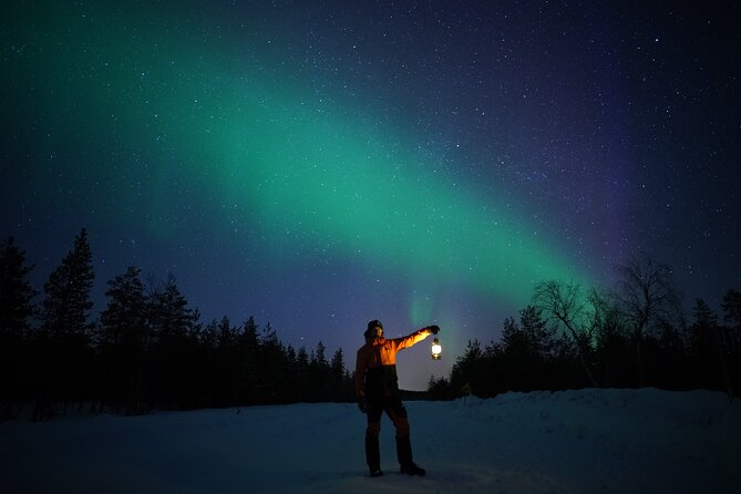 Northern Lights Hunting Photography Tour in Rovaniemi Finland - Leaving Rovaniemi at 8 pm
