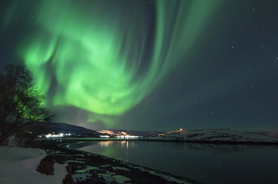 Northern Lights Hunting with Aurora Workshop - Why this Ivalo Aurora tour feels different