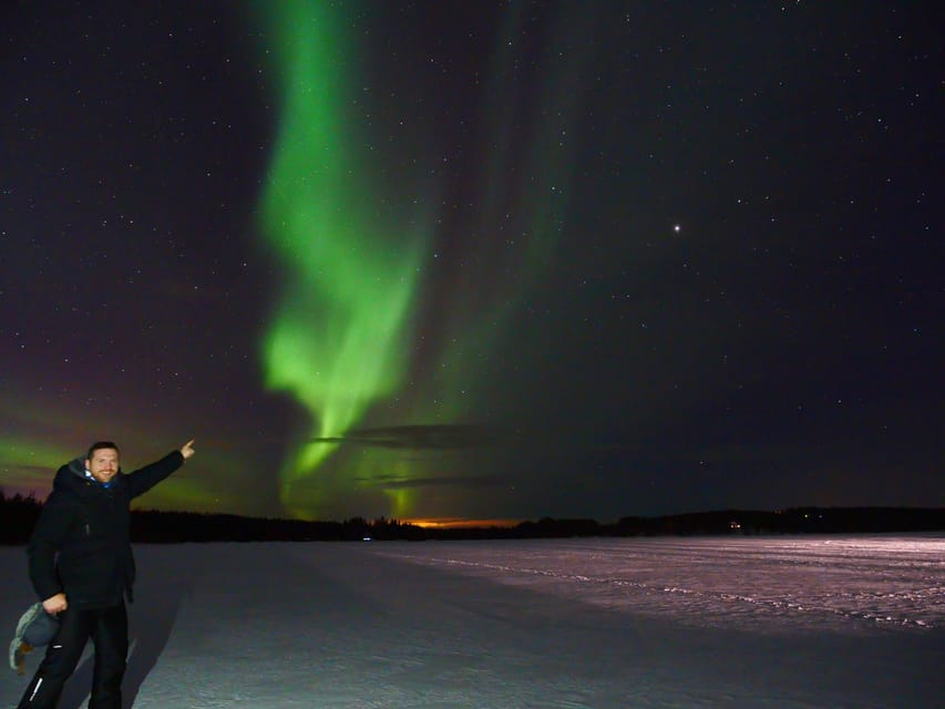 Northern Lights Hunting with Aurora Workshop - From the classroom to the dark roads of Inari