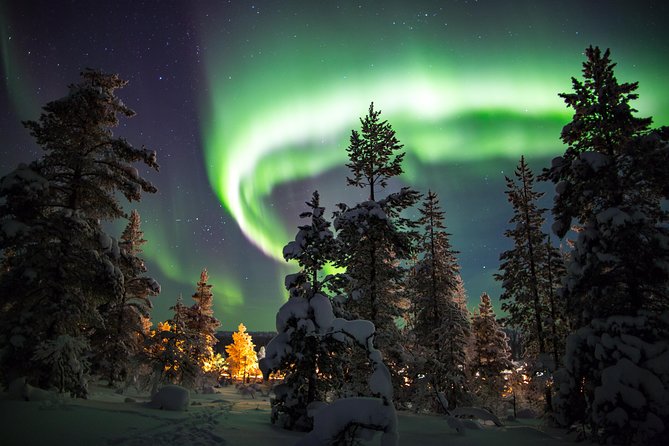 Northern Lights Hunting with Snowmobiles - Who should book this snowmobile aurora hunt?