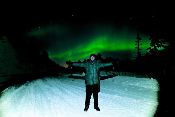 Northern Lights Rovaniemi: Guaranteed Tour with Local Guide - Coffee, tea, and the value of the package