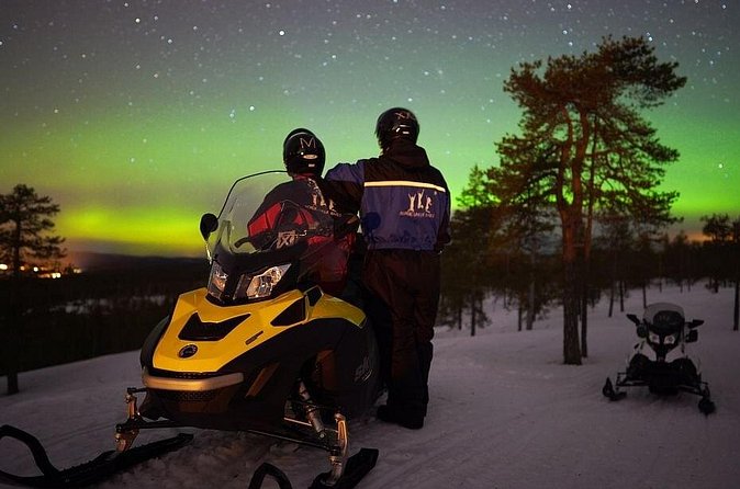 Northern Lights Snowmobile Hunt - Who will enjoy this outing most