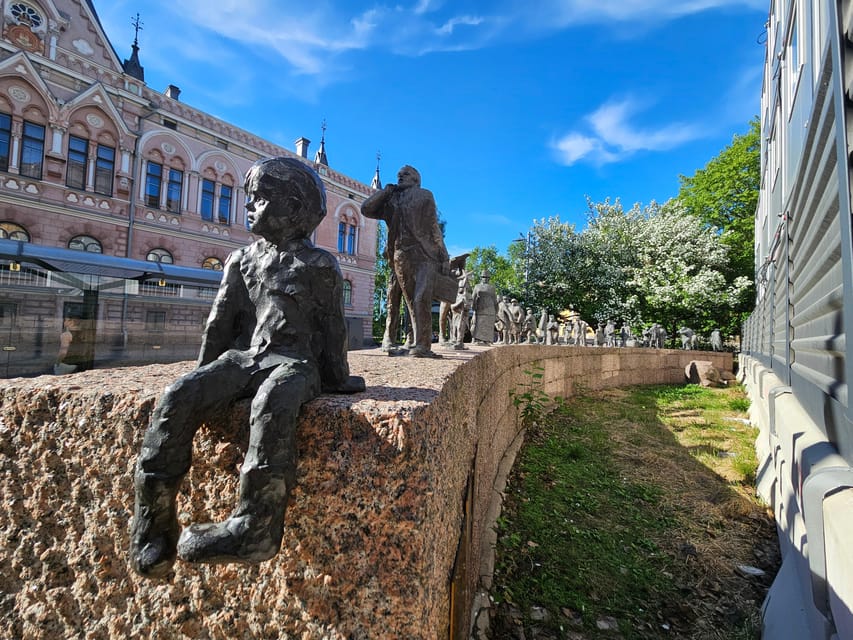 Oulu: City Tour - The ruins of Oulu Castle and the city’s past
