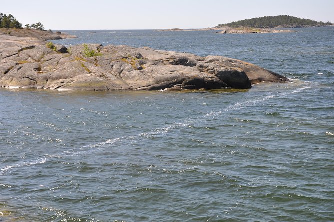 Private Boat Excursion into The Archipelago of Tammisaari - Cruising the channels of the Gulf of Finland