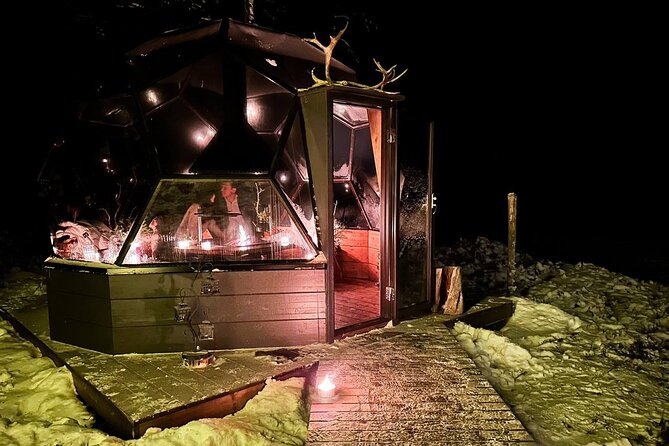 PRIVATE Glass Igloo Dinner Under Northern Lights - Friendly hosts and a personal pace