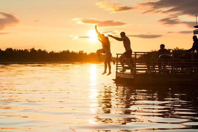 Private Traditional Lakeside Sauna with Midnight Sun - A Finnish sauna beside the lake