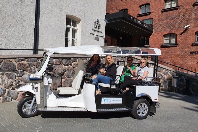 Private TukTuk guided tour in Helsinki 1,5 hours - The Orthodox Cathedral