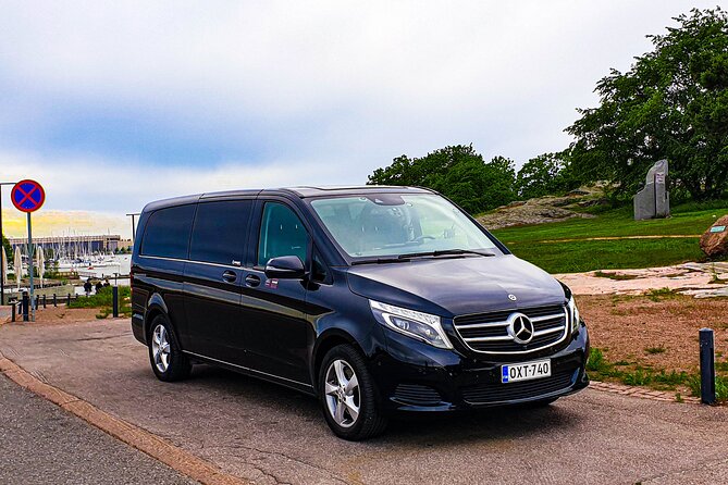 Private VIP Transfer from or to Helsinki Airport - Early departures and changed flight plans