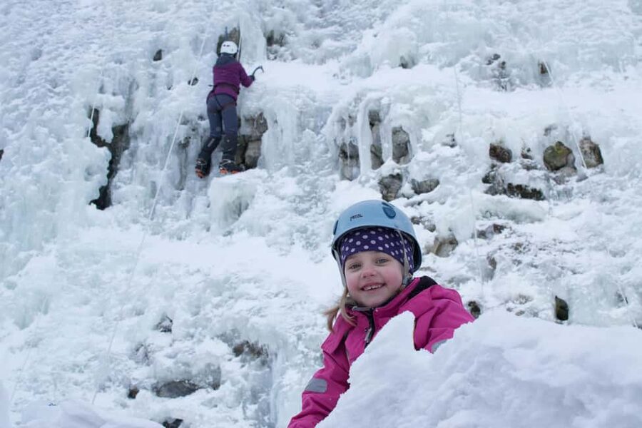 Pyhätunturi: Kid's Ice Climbing Adventure in Finnish Lapland - Key points to know before you book