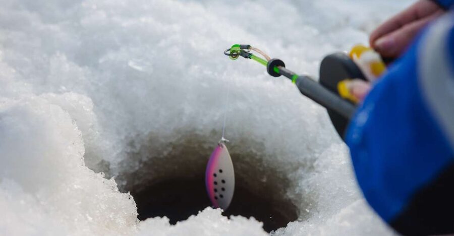 Rovaniemi: Arctic Circle Ice Fishing Experience - Meeting in Rovaniemi or Santa Claus Village