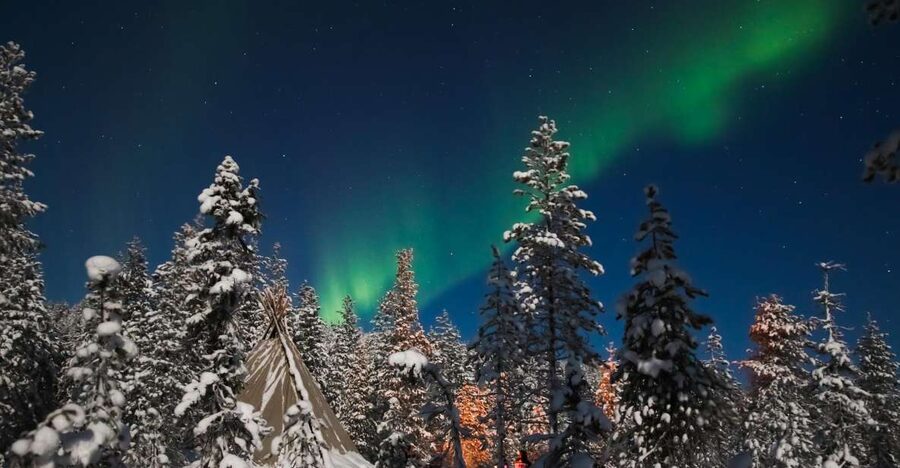 Rovaniemi: Aurora Borealis and Picnic - Leaving Rovaniemi for darker skies
