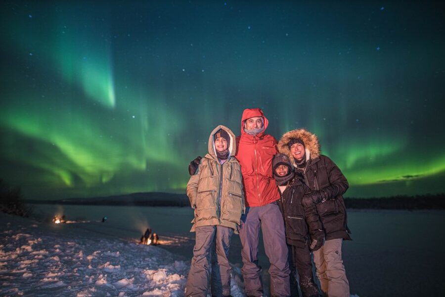 Rovaniemi: Aurora Borealis Tour - Chasing the aurora beyond Rovaniemi