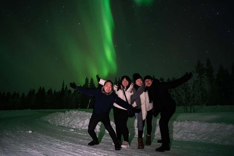 Rovaniemi: Aurora Hunt - Free Photos, 100% Guaranteed Refund - Who will enjoy this tour most?