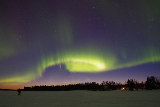 Rovaniemi Aurora Hunting Tour - What the pickup and small van mean for you