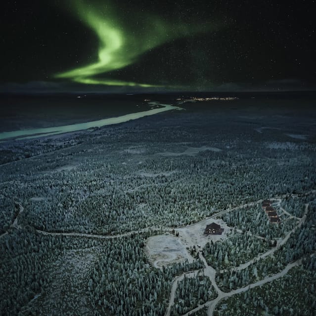 Rovaniemi: Aurora Hunting Tour in the Forest with Hot Drinks - What the three-hour Aurora hunt is really like