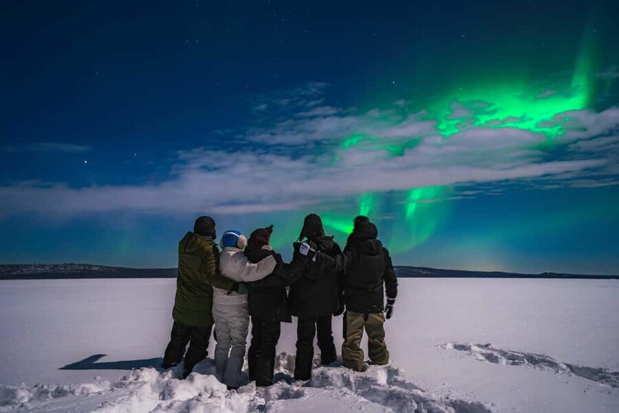 Rovaniemi: Discover the Northern Lights Photography Tour - The value of $165 per person