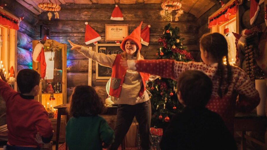 Rovaniemi: Elf Hat Academy in Santa's Village - Inside Santa’s Village, the elves take over