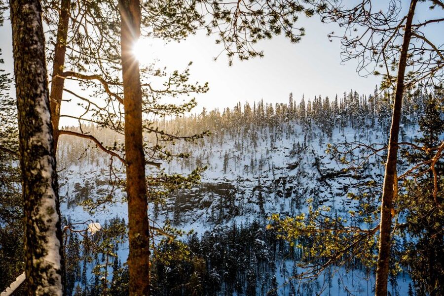 Rovaniemi: Frozen Waterfalls of Korouoma Canyon & Pro Photos - The professional photo service