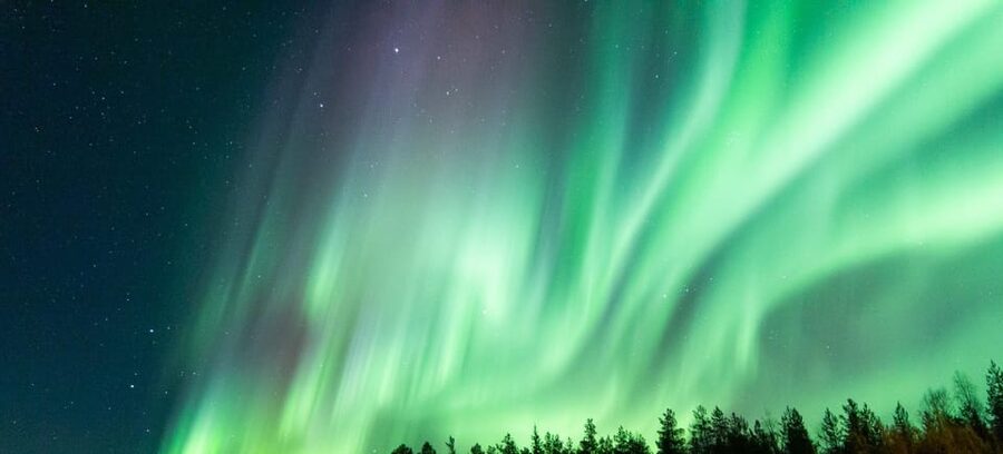 Rovaniemi: Guaranteed Aurora Hunting Tour with Local Guide - What the Aurora may look like to your eyes