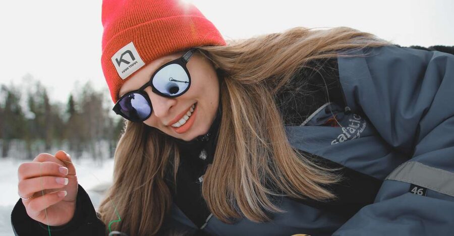 Rovaniemi: Guided Ice Fishing Experience - What the $119 price covers