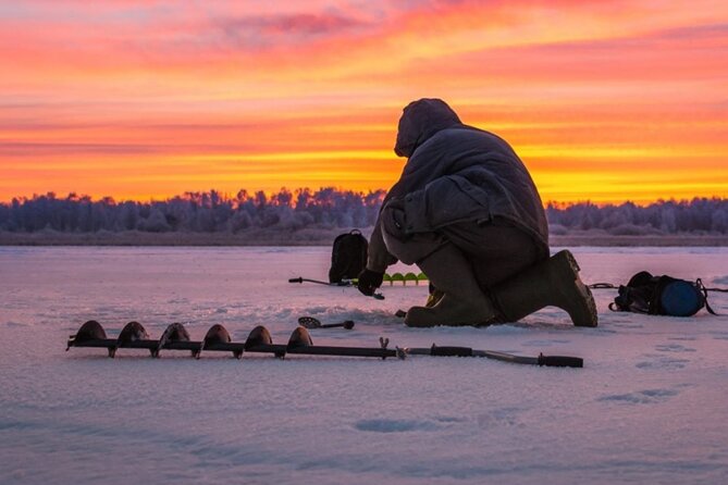 Rovaniemi: Ice Fishing from Private Lakefront Property & BBQ - Reaching a frozen lake outside Rovaniemi