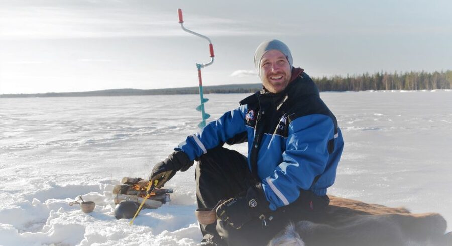 Rovaniemi: Ice-Fishing like a Finn - Drilling the hole and learning the basics