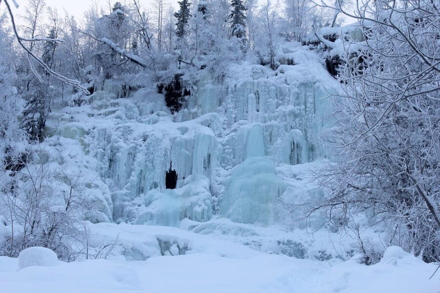 Rovaniemi: Korouoma Canyon Frozen Waterfalls Guided Hike - Key points to know before you book