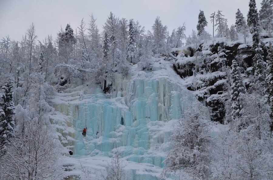 Rovaniemi: Korouoma Canyon Frozen Waterfalls Guided Hike - What the $116 price really covers
