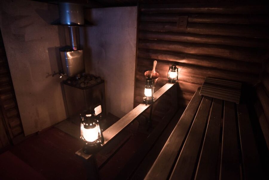 Rovaniemi: Lappish Evening Experience with Dinner - Who will enjoy this most