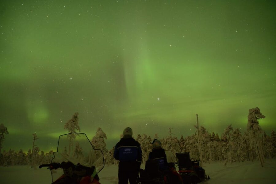 Rovaniemi: Night Snowmobile Tour - What the $153 price buys you