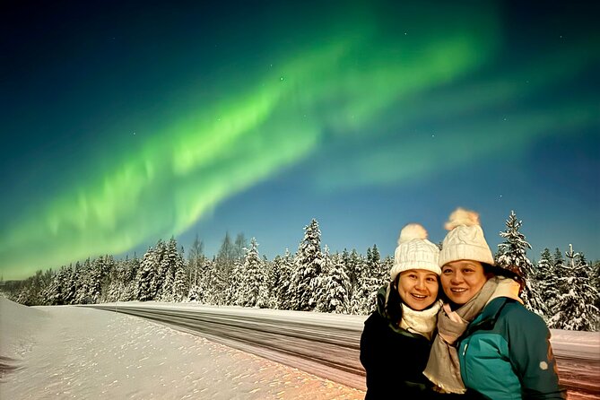 Rovaniemi: Northern Lights Group Tour - Guaranteed View - Minivan or heated bus?