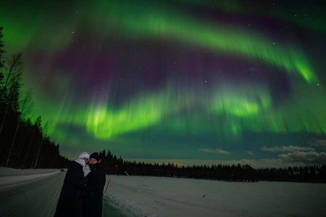 Rovaniemi: Northern lights money back tour - Free photos are a practical bonus