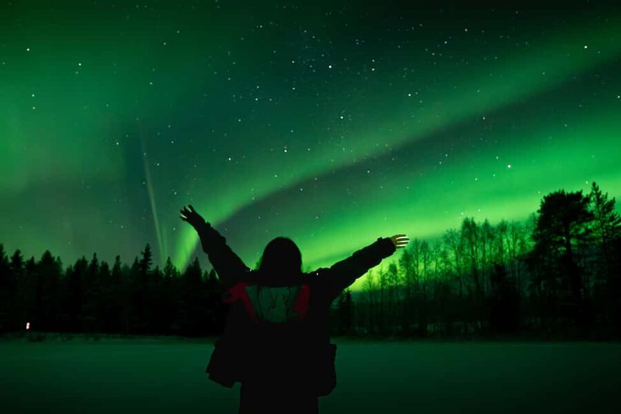 Rovaniemi: Northern Lights Photography Tour & BBQ - Leaving Rovaniemi for darker skies