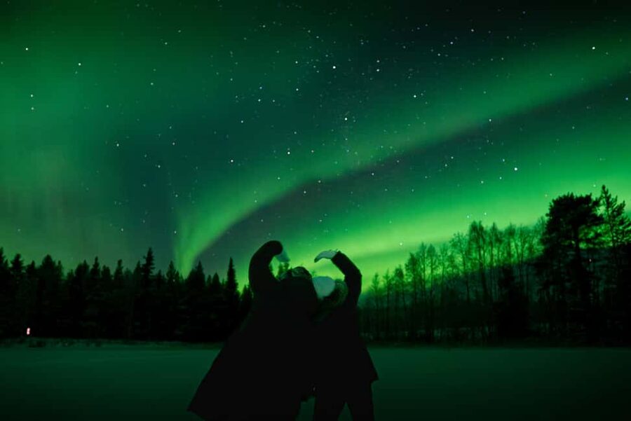 Rovaniemi: Northern Lights Photography Tour & BBQ - What the aurora search is really like