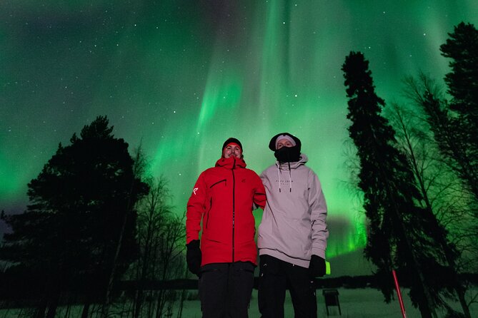 Rovaniemi: Northern Lights Pro Guaranteed - Unlimited (PRIVATE) - Photography is the tour’s main event