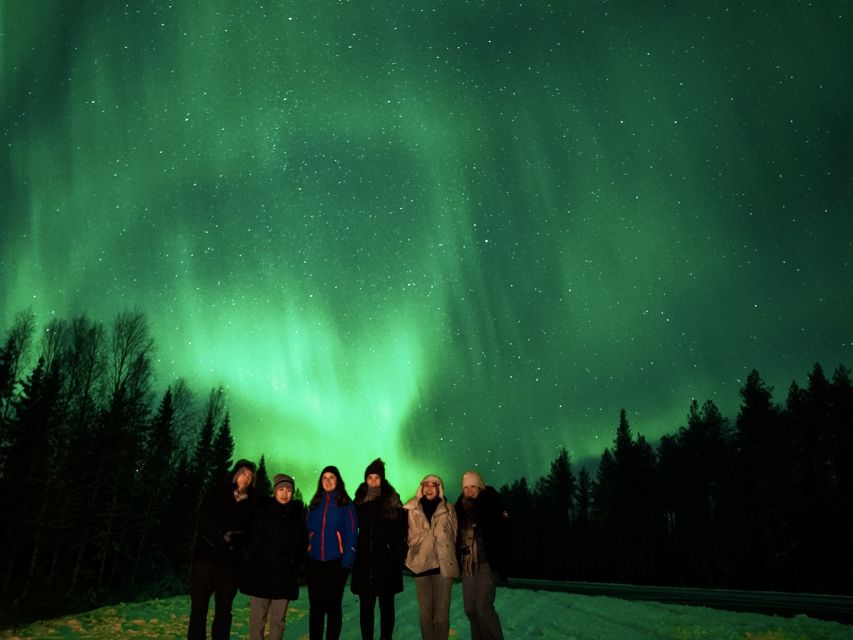 Rovaniemi: Northern Lights Tour with Guaranteed Sightings - Crossing into Sweden or heading toward Norway