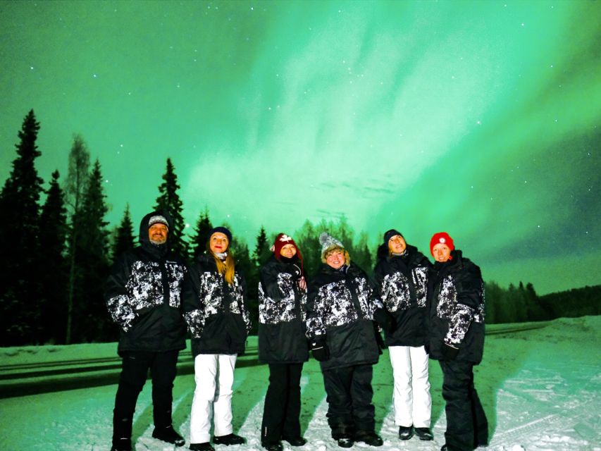 Rovaniemi: Northern Lights Tour with Guaranteed Sightings - Warm drinks, snacks, and the long ride home
