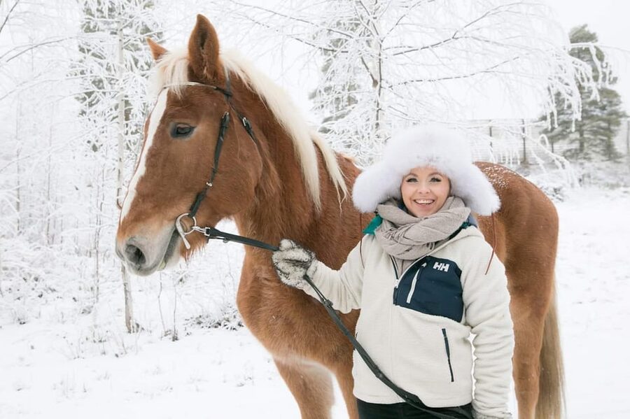 Rovaniemi: Riding Tour with Finnhorses at SCV - A quiet horse ride beside Santa Claus Village