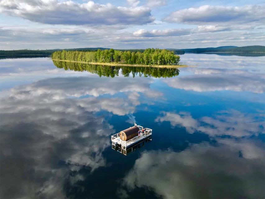 Rovaniemi: Sauna Boat Scenic Lake Cruise - The pickup from Rovaniemi