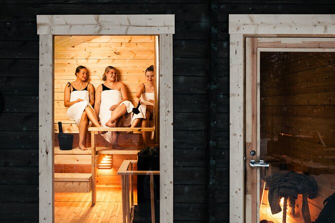 Rovaniemi Sauna World with a Hot Tub, Jacuzzi and Cold Pool - How to use the 90 minutes well