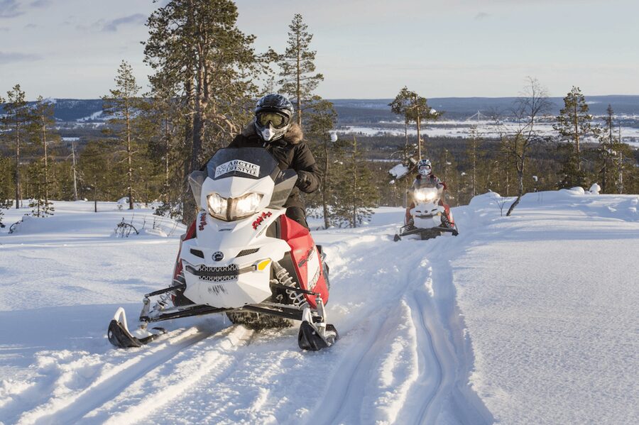 Rovaniemi: Snowmobile Sprint Safari - A quick Arctic ride from Rovaniemi