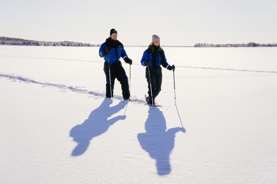 Rovaniemi: Snowshoe Walk to The Arctic Nature - A 2.5-kilometer walk through Arctic nature