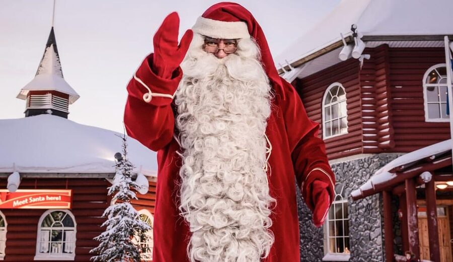 Rovaniemi: Tour to Santa Claus Village with Hotel pick up - Santa Claus Village is the main event