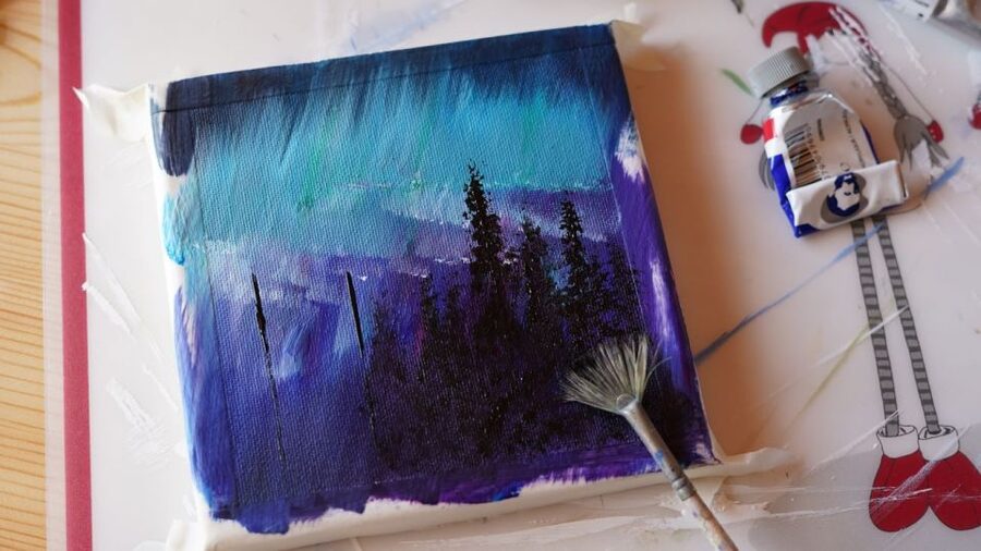 Rovaniemi: Workshop - Aurora painting - A calm choice for families and non-artists