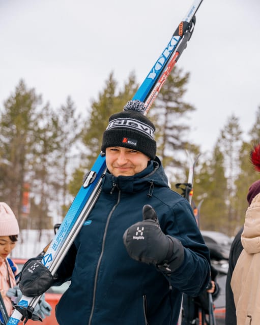 Saariselkä: Cross-Country Skiing for beginners - Pickup, equipment, and the first ten minutes